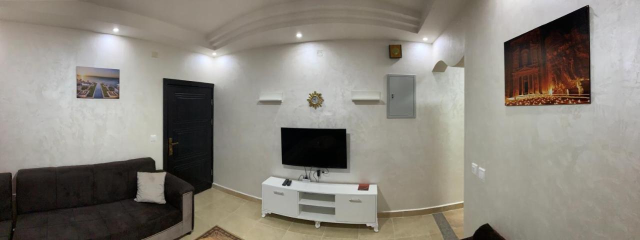Amro Petra Apartment وادي موسى المظهر الخارجي الصورة