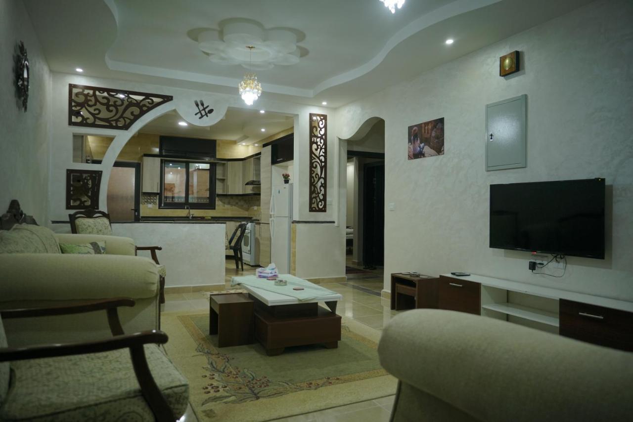Amro Petra Apartment وادي موسى المظهر الخارجي الصورة