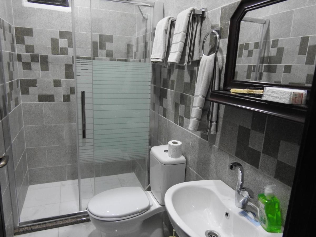 Amro Petra Apartment وادي موسى المظهر الخارجي الصورة