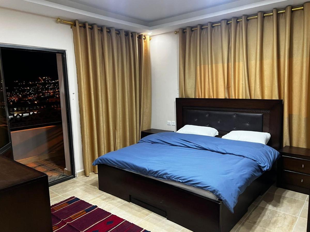 Amro Petra Apartment وادي موسى المظهر الخارجي الصورة