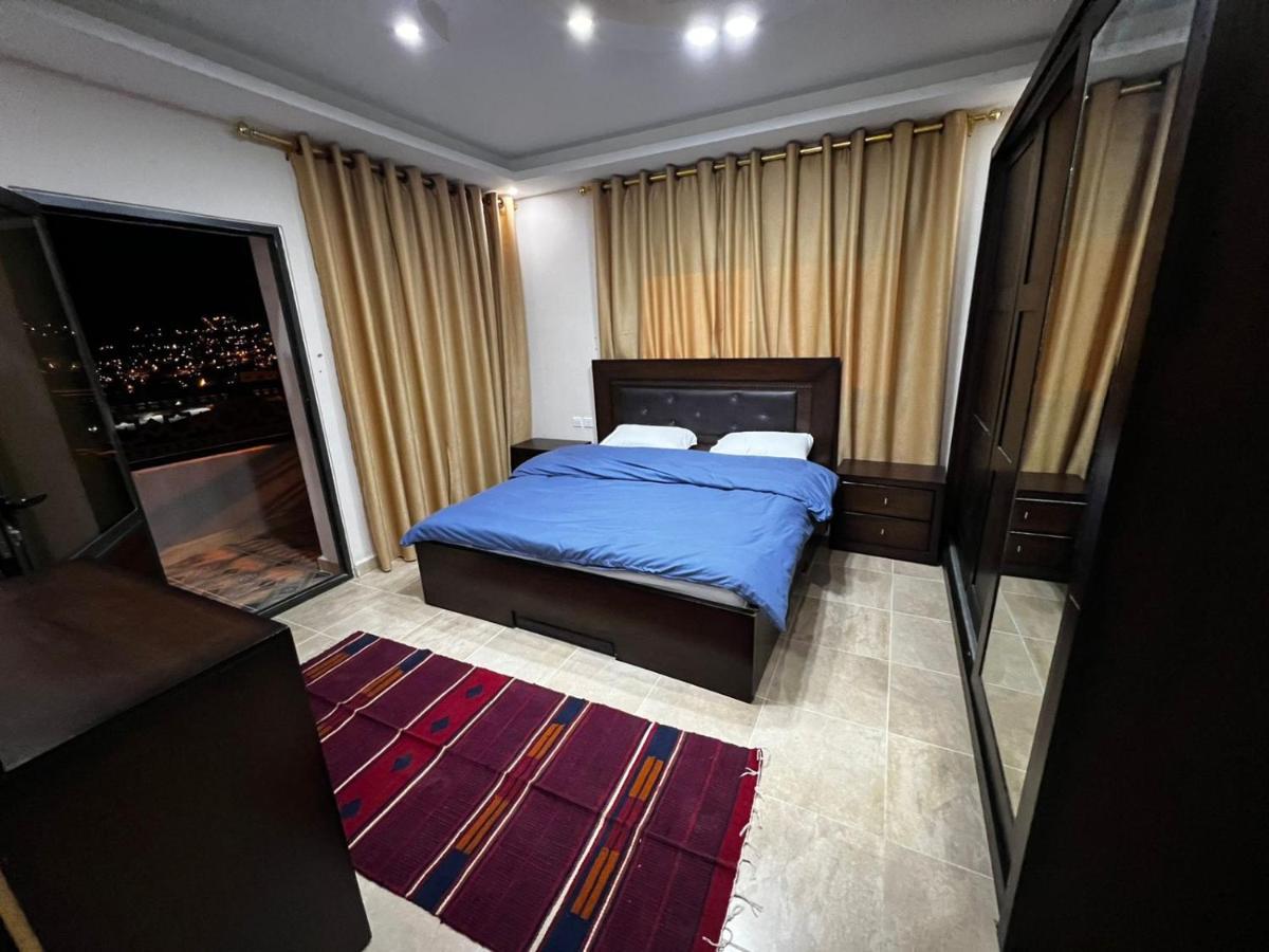 Amro Petra Apartment وادي موسى المظهر الخارجي الصورة