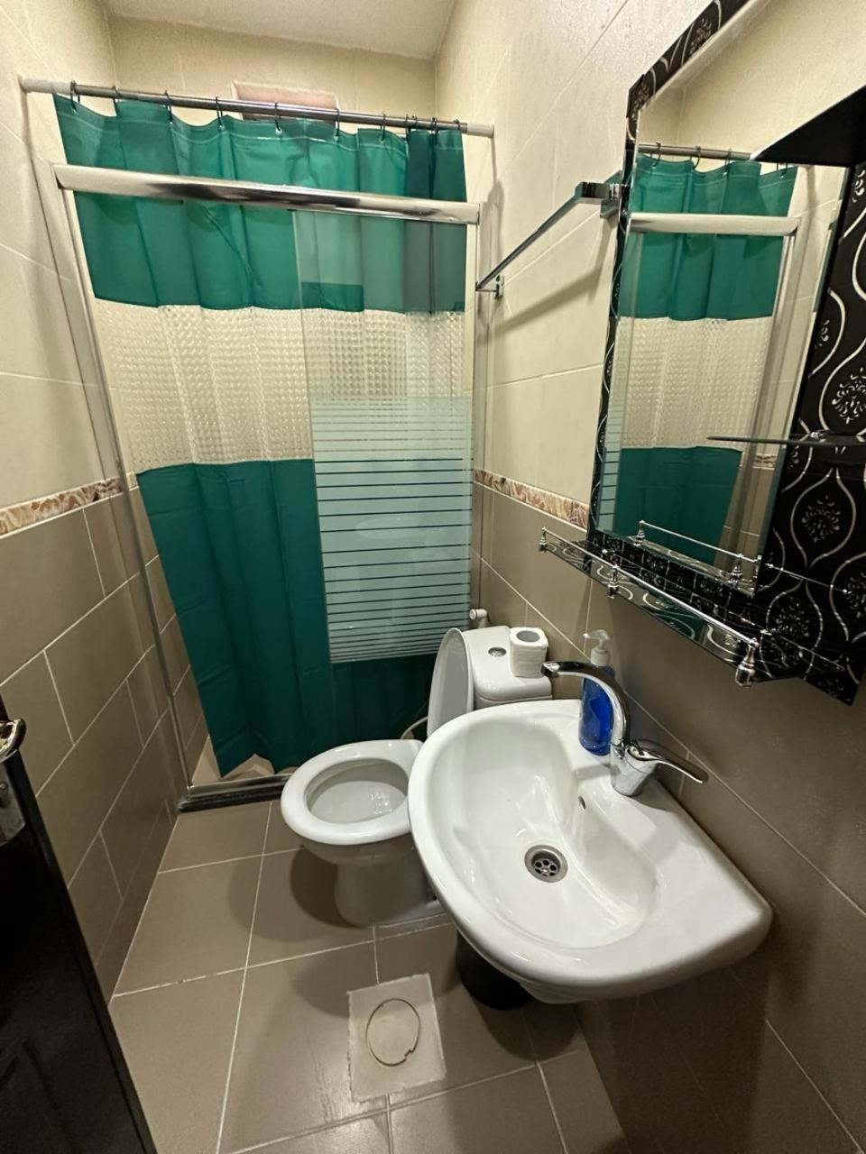 Amro Petra Apartment وادي موسى المظهر الخارجي الصورة