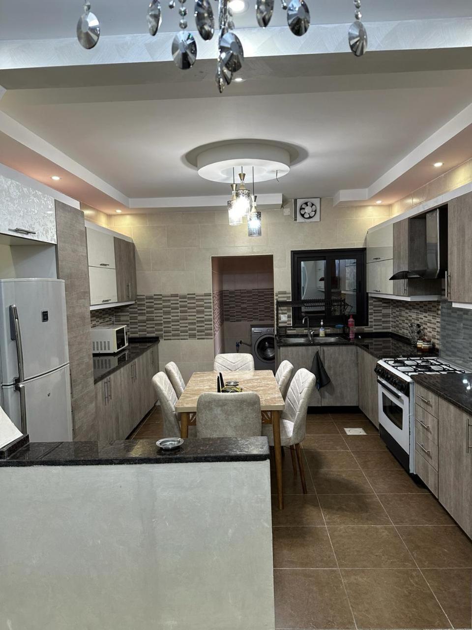 Amro Petra Apartment وادي موسى المظهر الخارجي الصورة